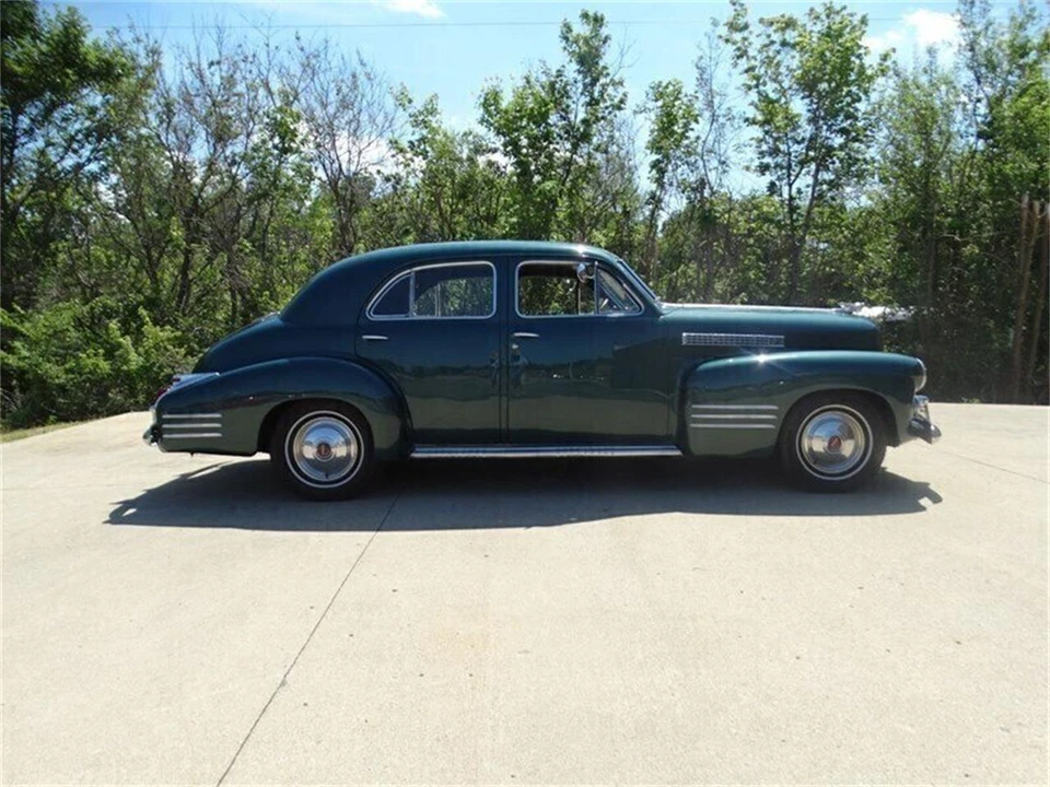 1941 Cadillac Series 62 1st Gen - Image 6 of 31
