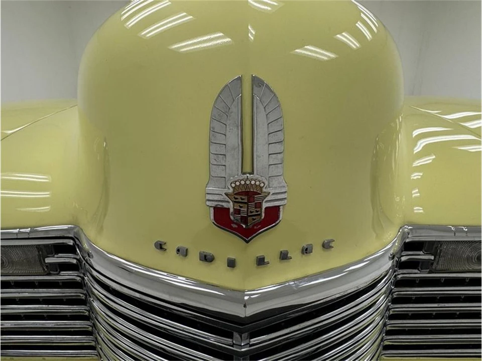 1941 Cadillac Series 62 1st Gen - Image 13 of 31