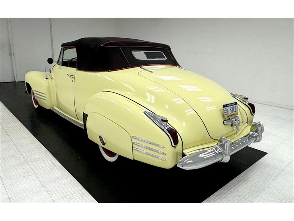 1941 Cadillac Series 62 1st Gen - Image 5 of 31