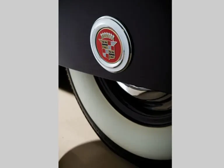 1941 Buick Roadmaster - Image 22 of 24