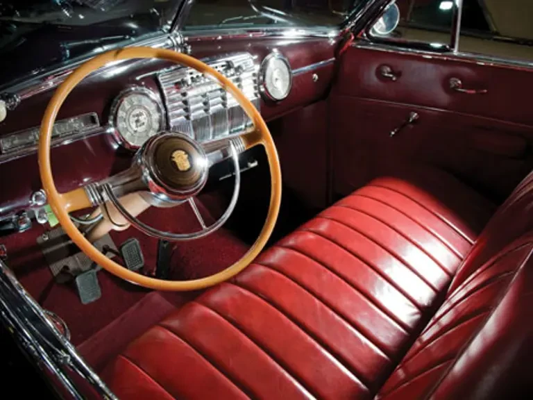 1941 Buick Roadmaster - Image 5 of 24