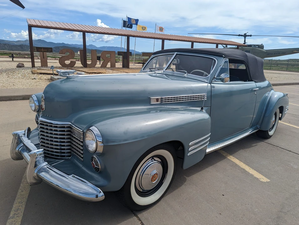 1941 Cadillac Series 62 1st Gen - Image 3 of 31