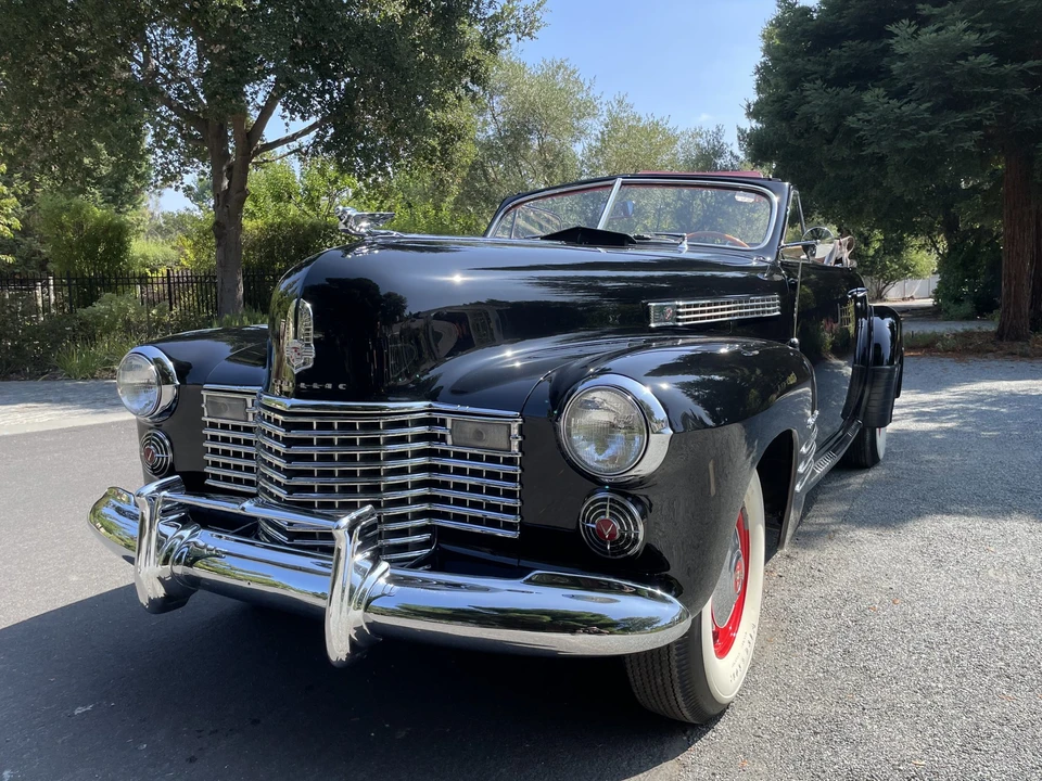 1941 Cadillac Series 62 1st Gen - Image 2 of 31