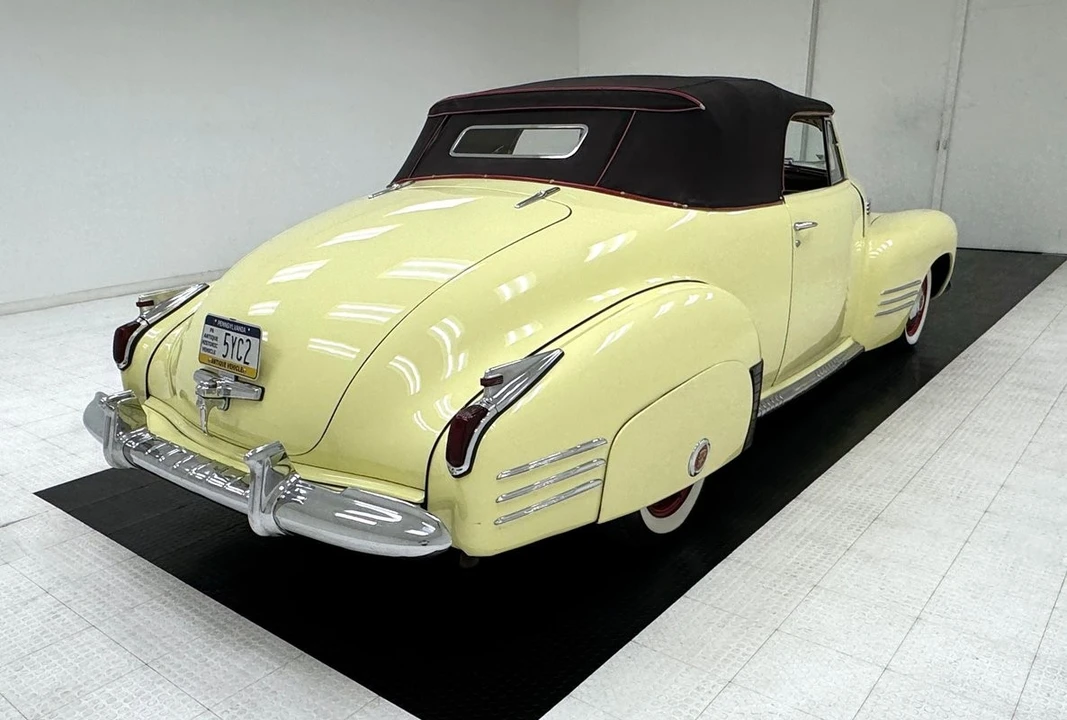 1941 Cadillac Series 62 1st Gen - Image 8 of 31
