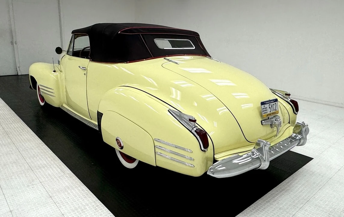 1941 Cadillac Series 62 1st Gen - Image 5 of 31