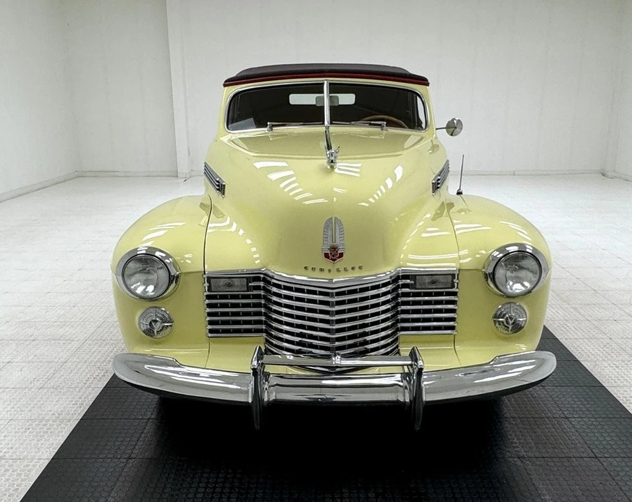 1941 Cadillac Series 62 1st Gen - Image 11 of 31