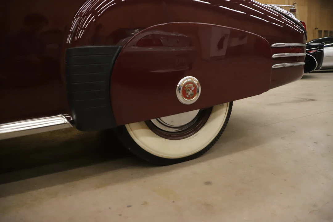 1941 Cadillac Series 62 1st Gen - Image 30 of 31