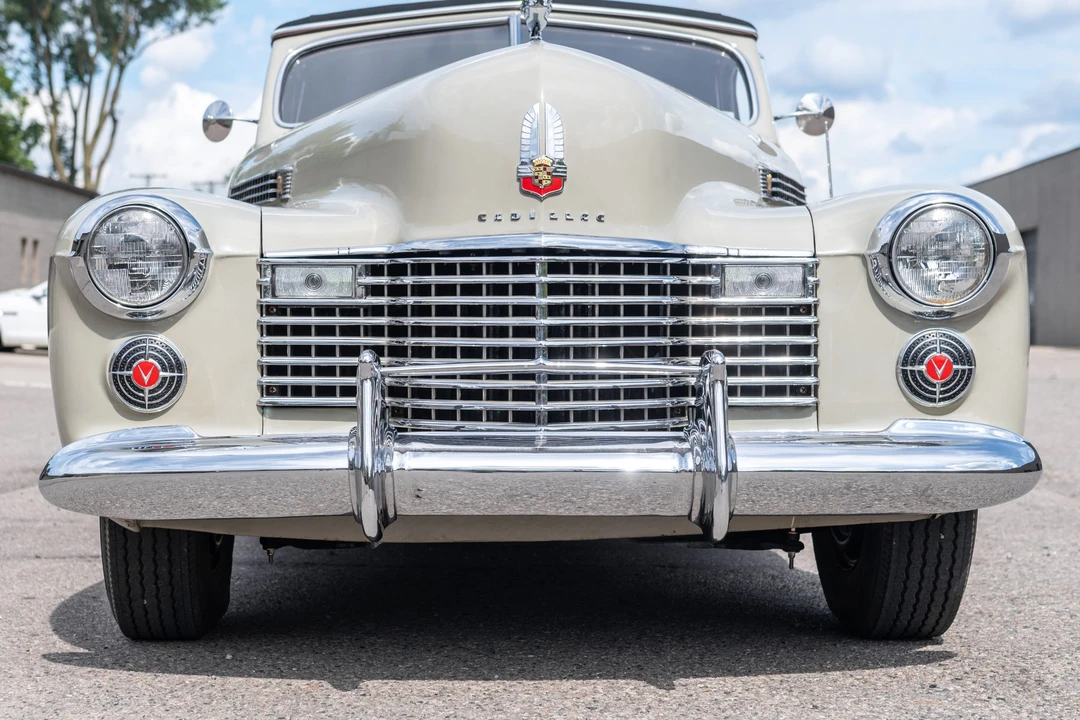 1941 Cadillac Series 62 1st Gen - Image 7 of 31