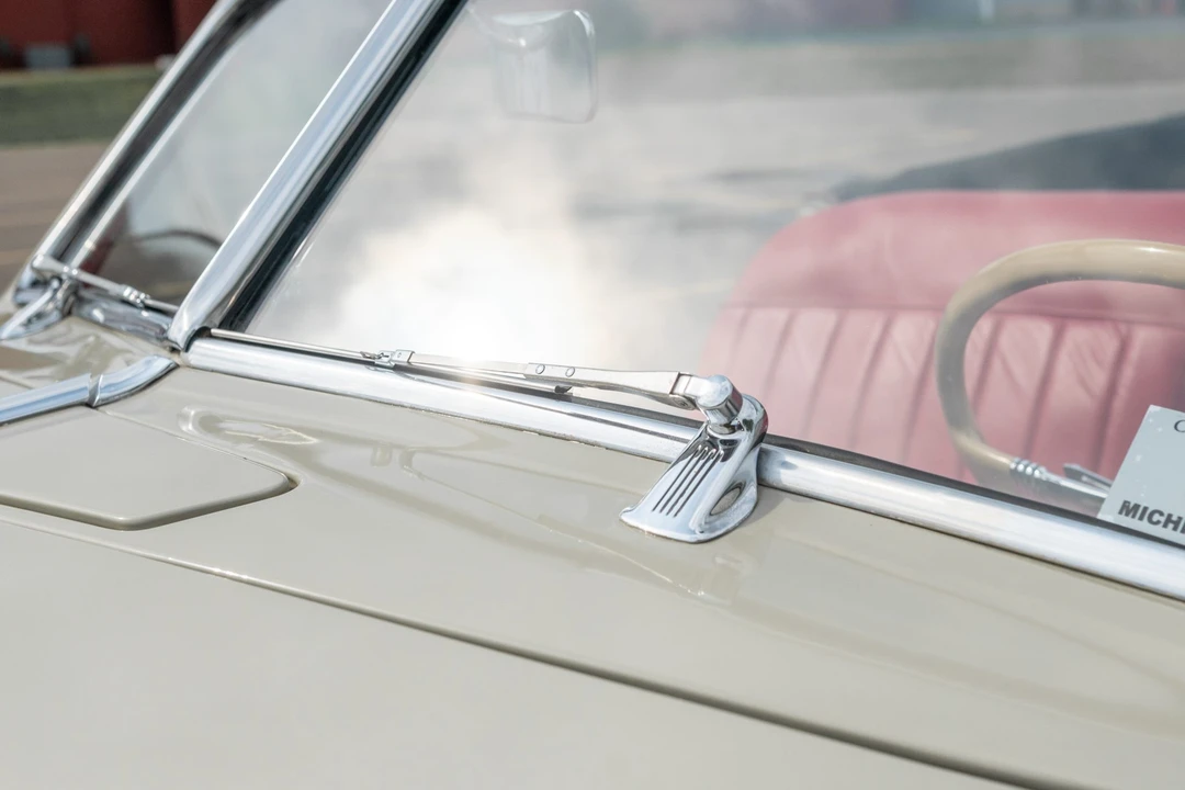 1941 Cadillac Series 62 1st Gen - Image 27 of 31