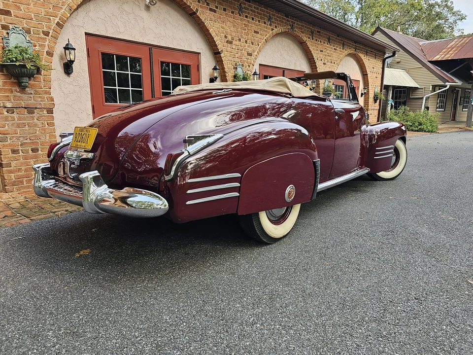 1941 Cadillac Series 62 1st Gen - Image 30 of 31