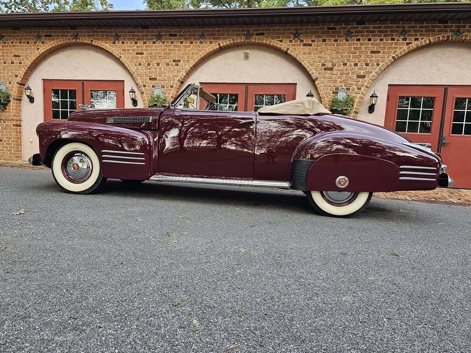 1941 Cadillac Series 62 1st Gen - Image 17 of 31