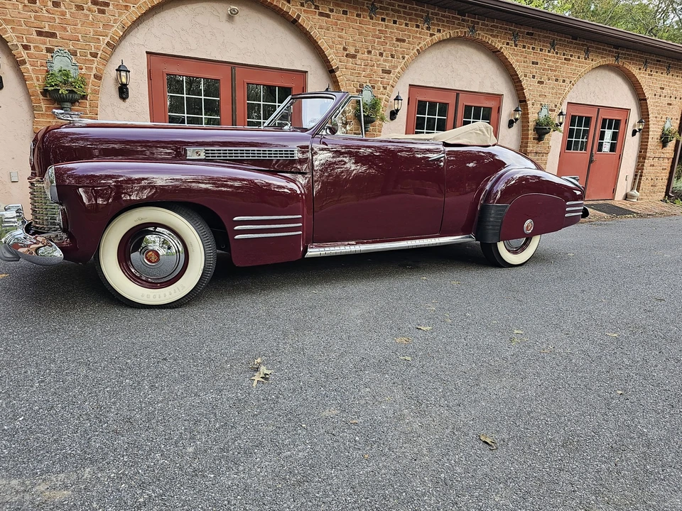 1941 Cadillac Series 62 1st Gen - Image 15 of 31
