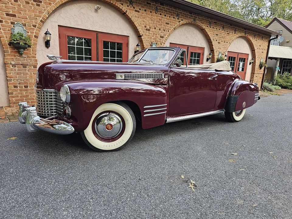 1941 Cadillac Series 62 1st Gen - Image 13 of 31