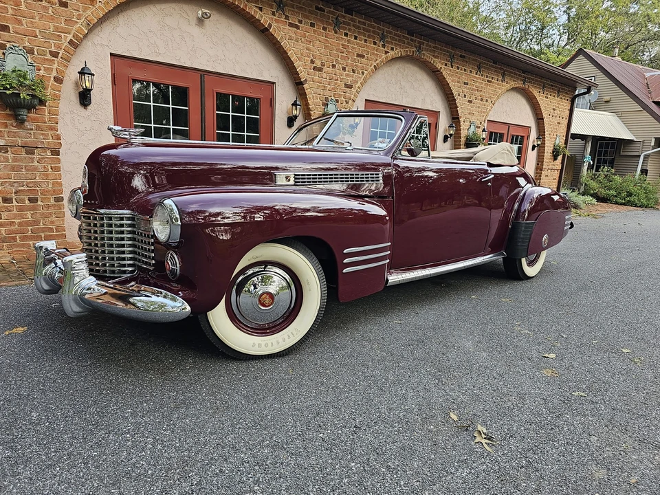 1941 Cadillac Series 62 1st Gen - Image 11 of 31