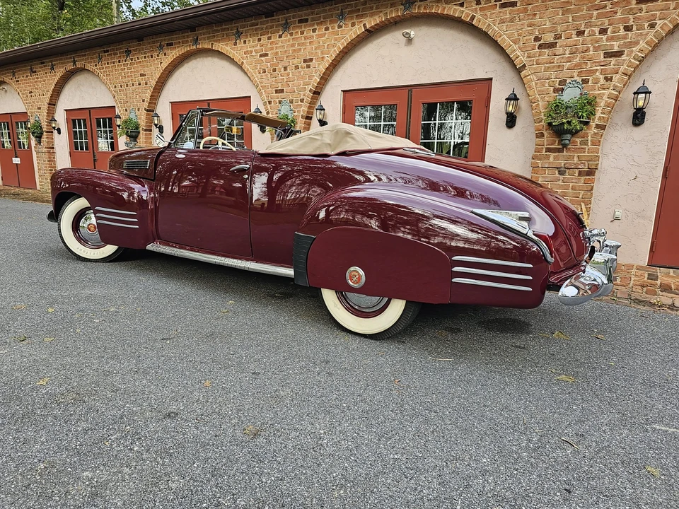 1941 Cadillac Series 62 1st Gen - Image 18 of 31