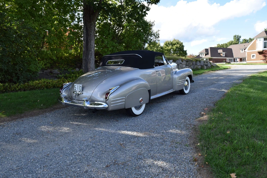 1941 Cadillac Series 62 1st Gen - Image 8 of 31