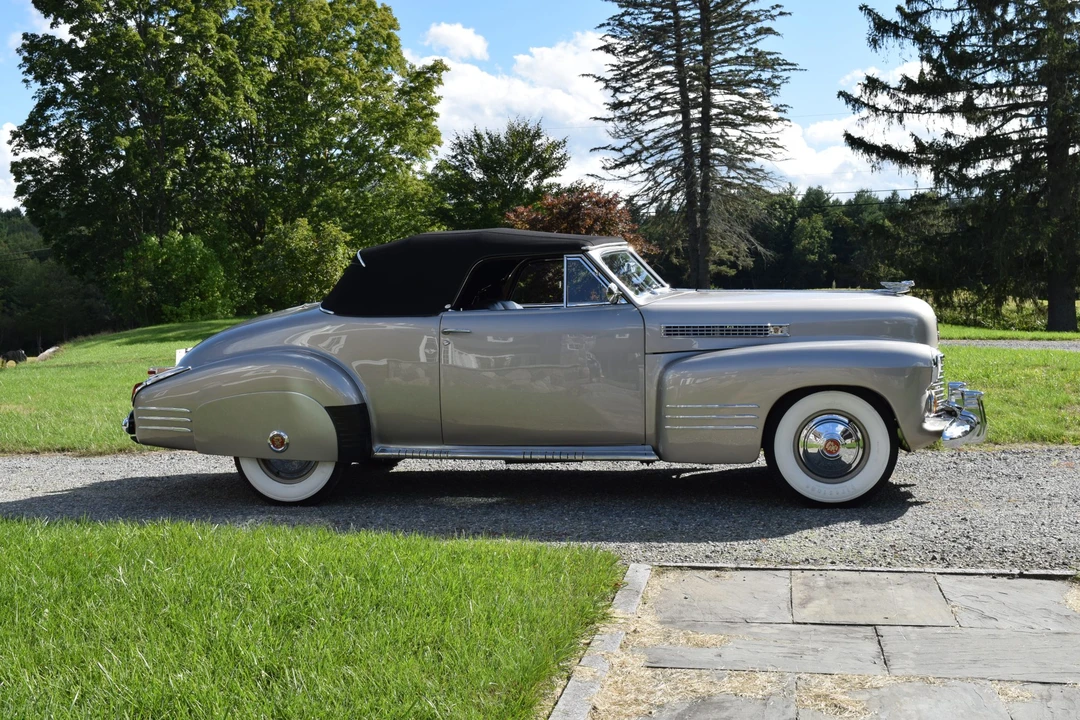 1941 Cadillac Series 62 1st Gen - Image 11 of 31