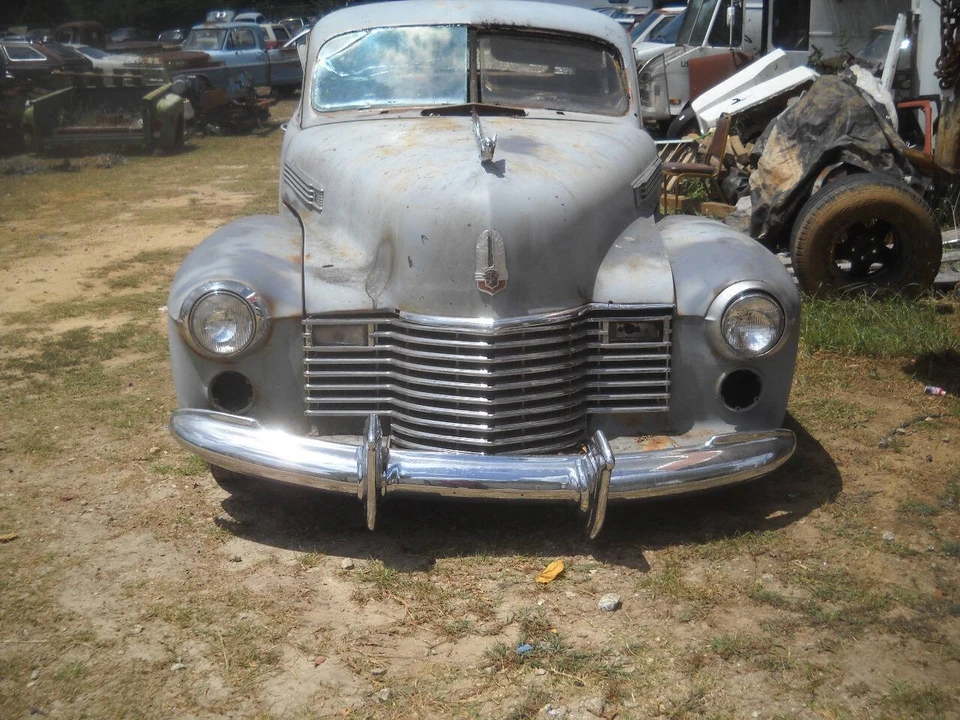 1941 Cadillac Series 62 1st Gen - Image 2 of 23