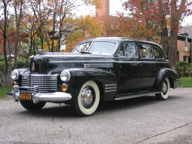 1941 Cadillac Series 70 & 75 - Image 2 of 2