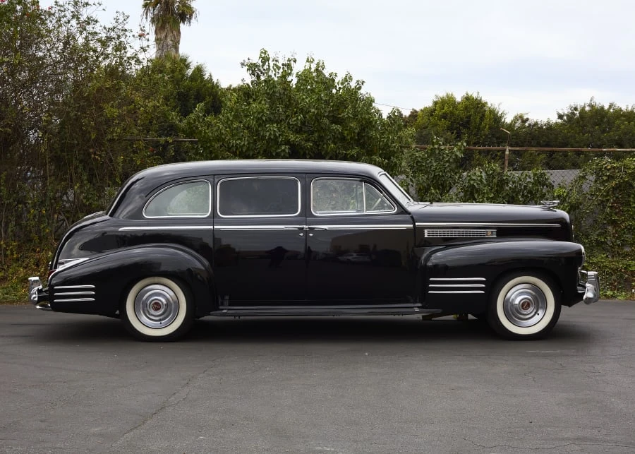 1941 Cadillac Series 70 & 75 - Image 2 of 24