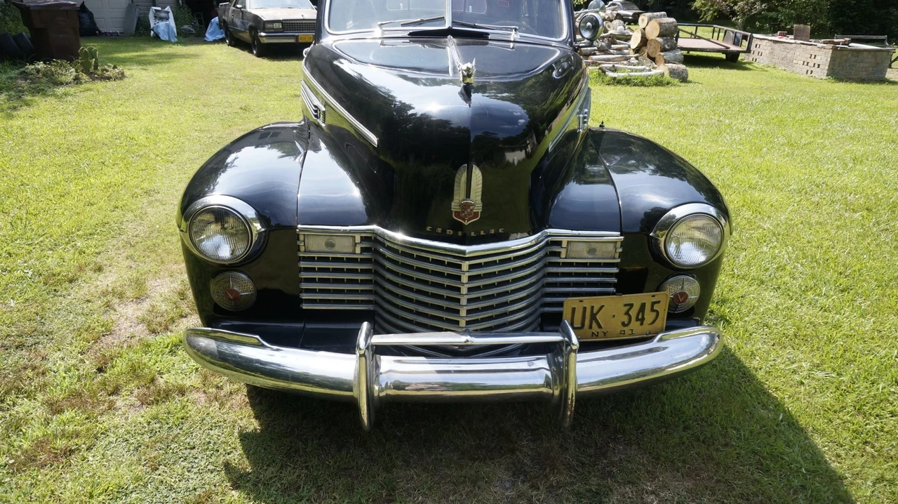 1941 Cadillac Series 70 & 75 - Image 14 of 31
