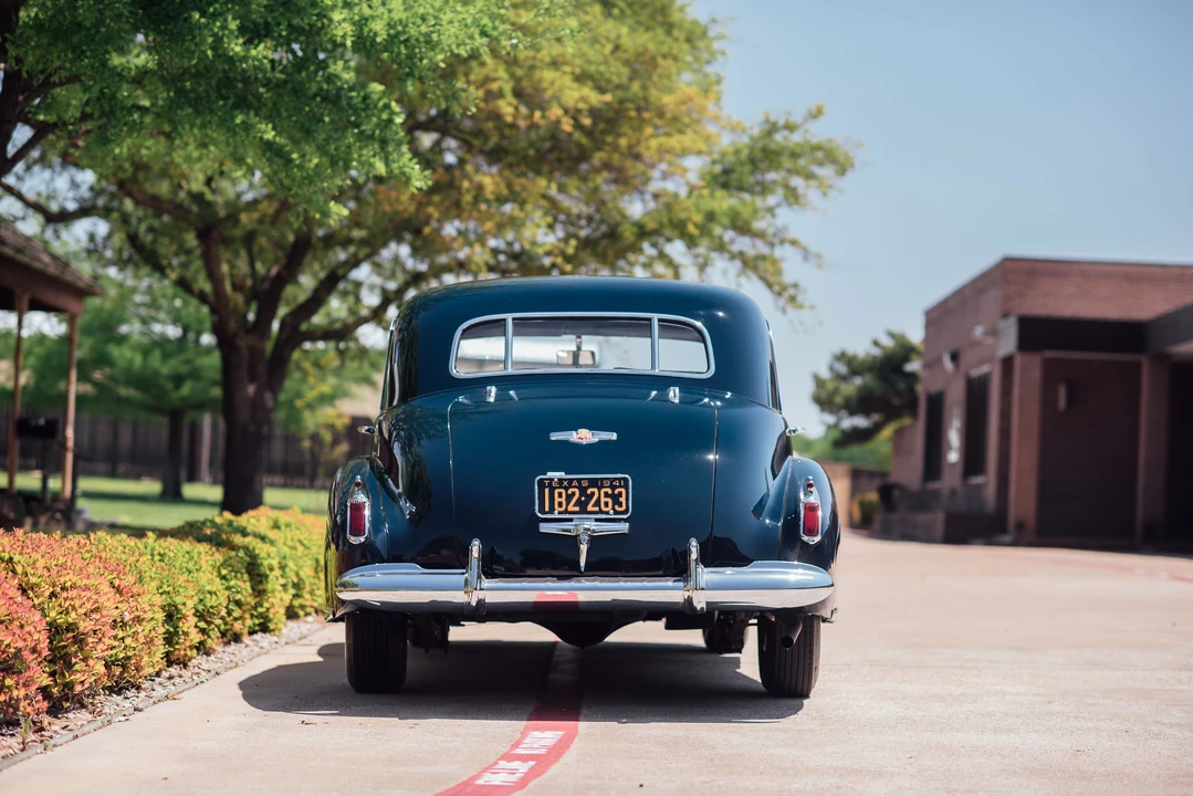 1941 Cadillac Sixty Special - Image 2 of 31