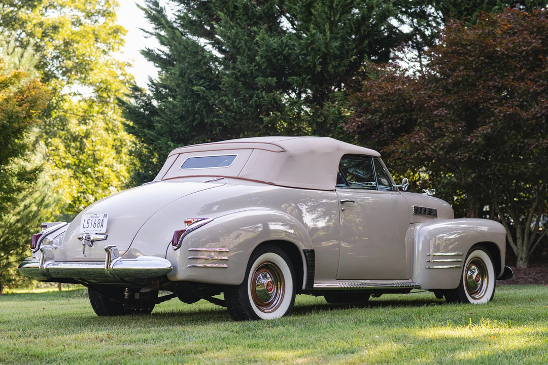 1941 Cadillac Series 62 1st Gen - Image 16 of 31