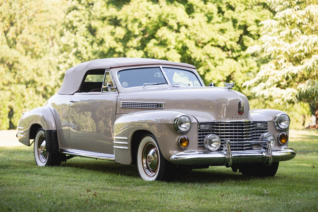 1941 Cadillac Series 62 1st Gen - Image 17 of 31