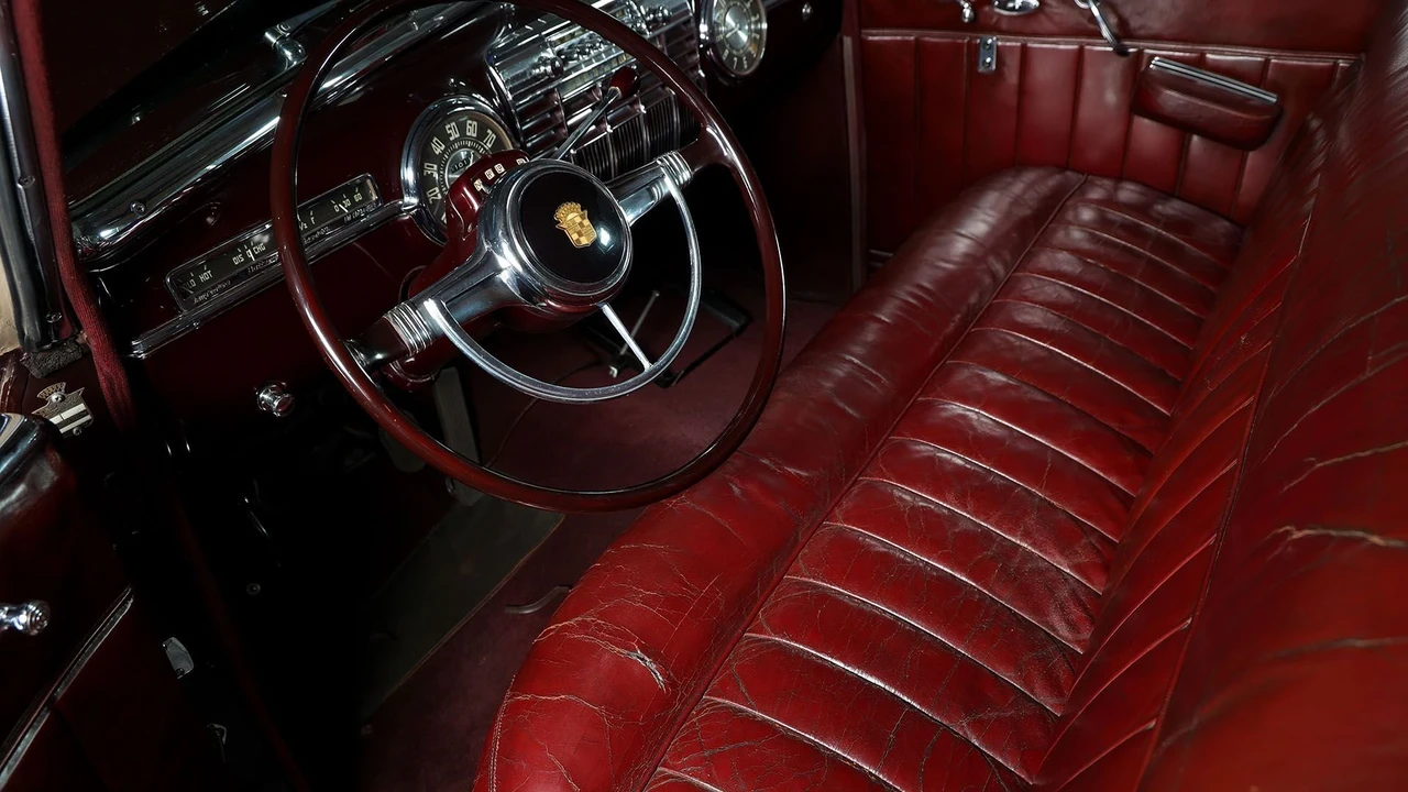 1941 Cadillac Sixty Special - Image 4 of 31