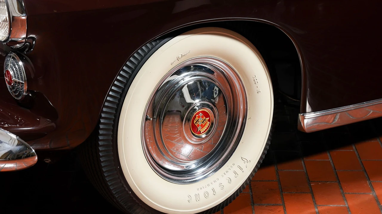 1941 Cadillac Sixty Special - Image 26 of 31