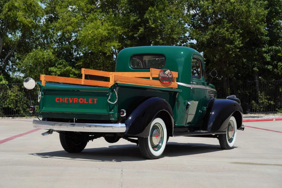 1941 Chevrolet AK Series - Image 3 of 31