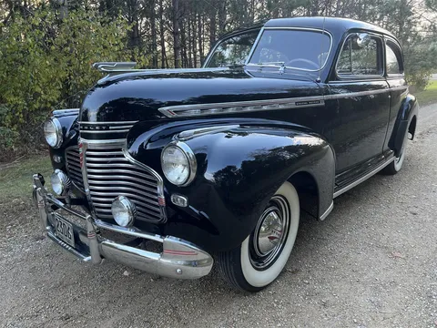 1941 Chevrolet 2-Dr Sedan