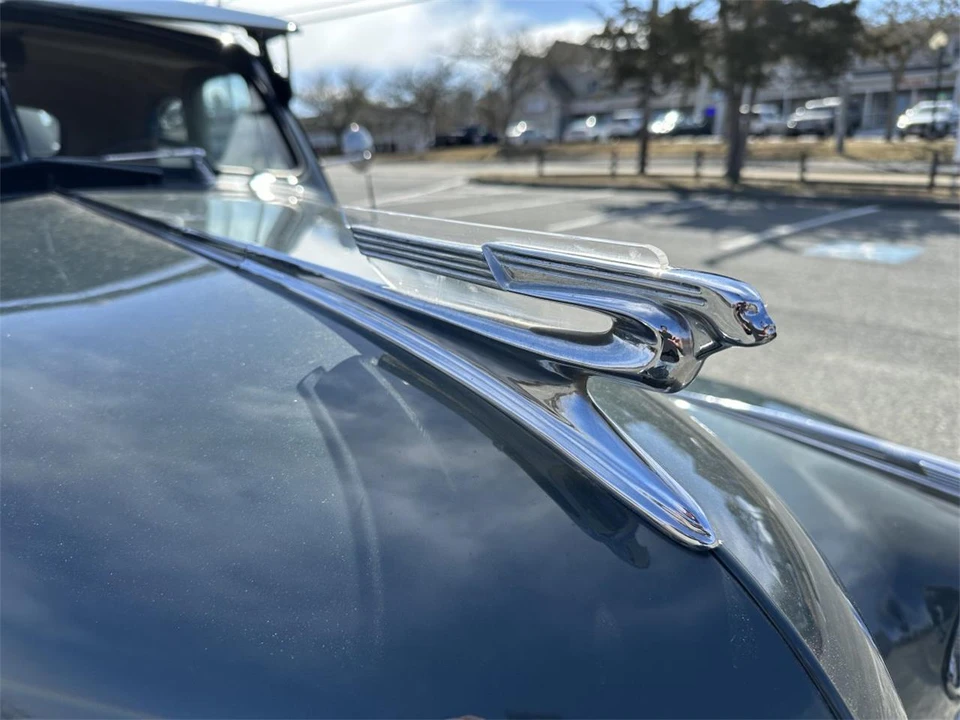 1941 Chevrolet Special & Deluxe & Fleetline - Image 8 of 31