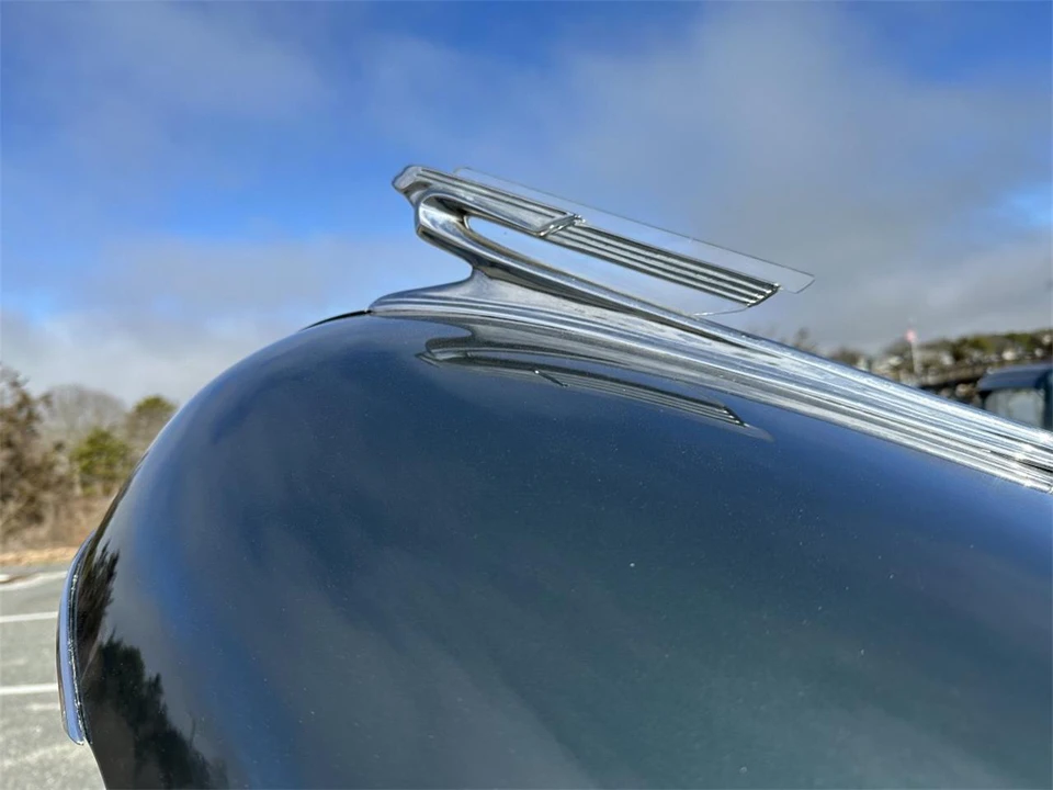 1941 Chevrolet Special & Deluxe & Fleetline - Image 14 of 31