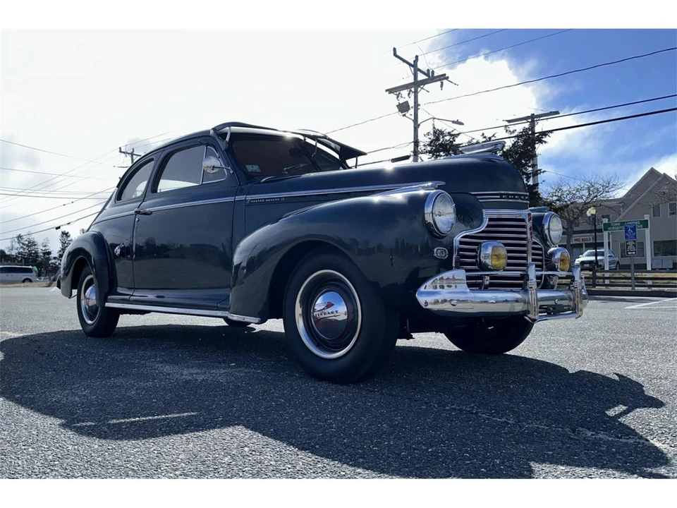 1941 Chevrolet Special & Deluxe & Fleetline - Image 5 of 31