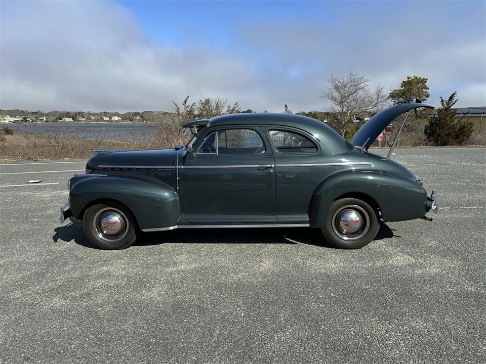 1941 Chevrolet Special & Deluxe & Fleetline - Image 24 of 31
