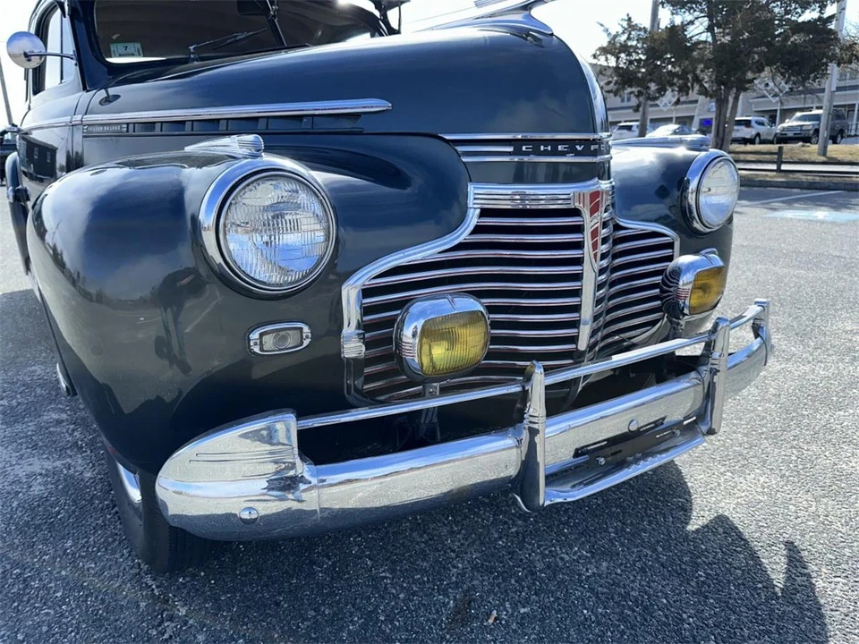 1941 Chevrolet Special & Deluxe & Fleetline - Image 6 of 31