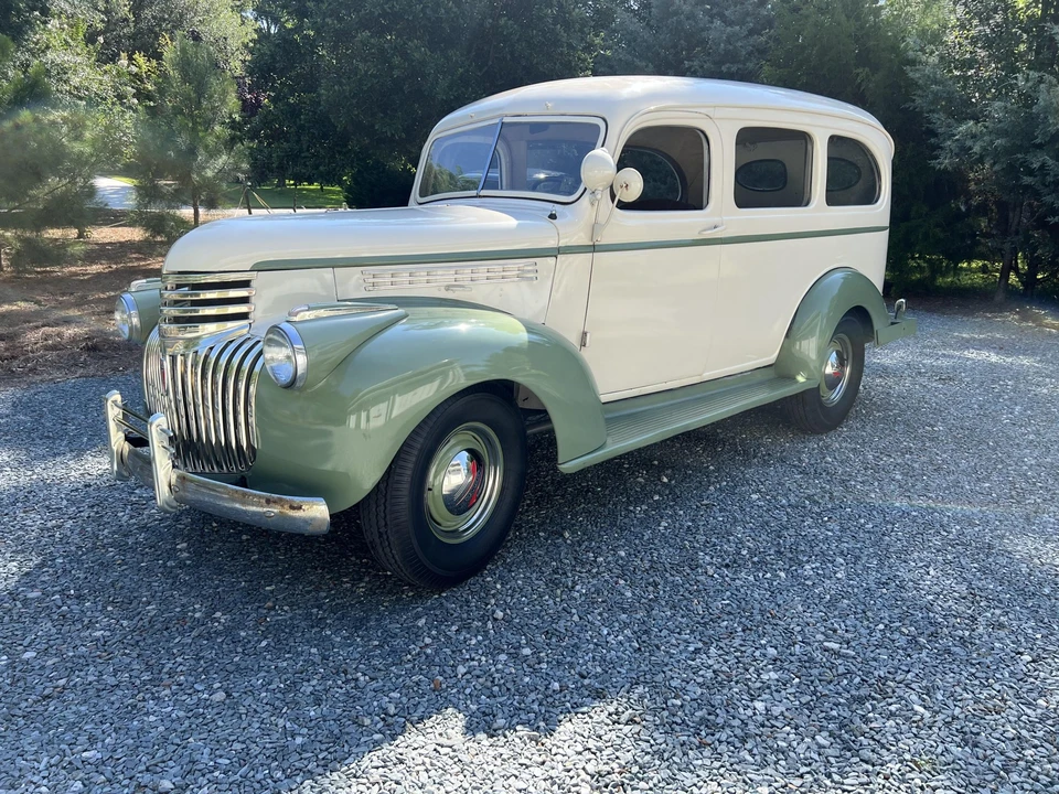 1941 Chevrolet Carryall Suburban 2nd Gen - Image 3 of 31