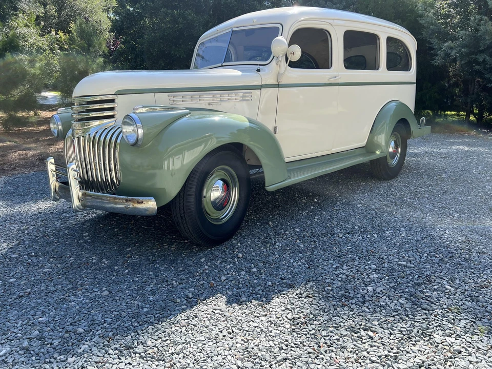 1941 Chevrolet Carryall Suburban 2nd Gen - Image 4 of 31