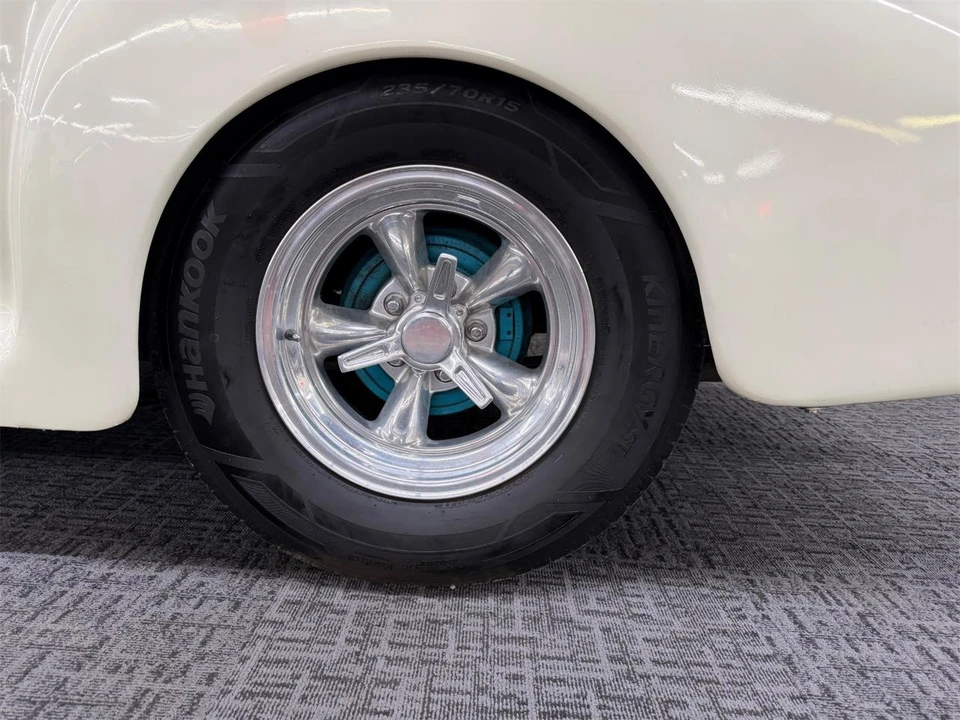 1941 Chevrolet Standard & Master & Master Deluxe & Special Deluxe - Image 21 of 31