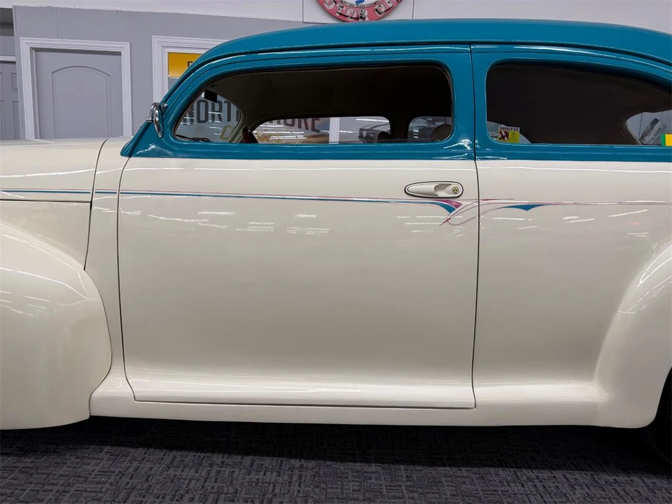 1941 Chevrolet Standard & Master & Master Deluxe & Special Deluxe - Image 15 of 31