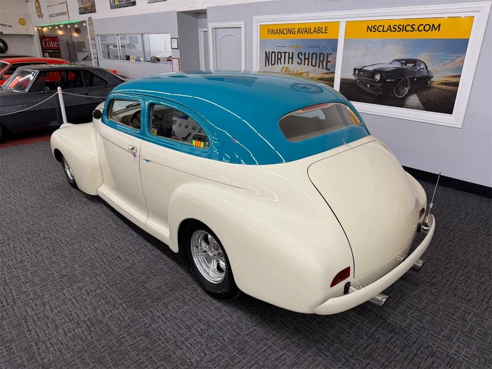 1941 Chevrolet Standard & Master & Master Deluxe & Special Deluxe - Image 4 of 31