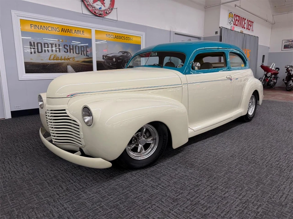 1941 Chevrolet Standard & Master & Master Deluxe & Special Deluxe - Image 2 of 31