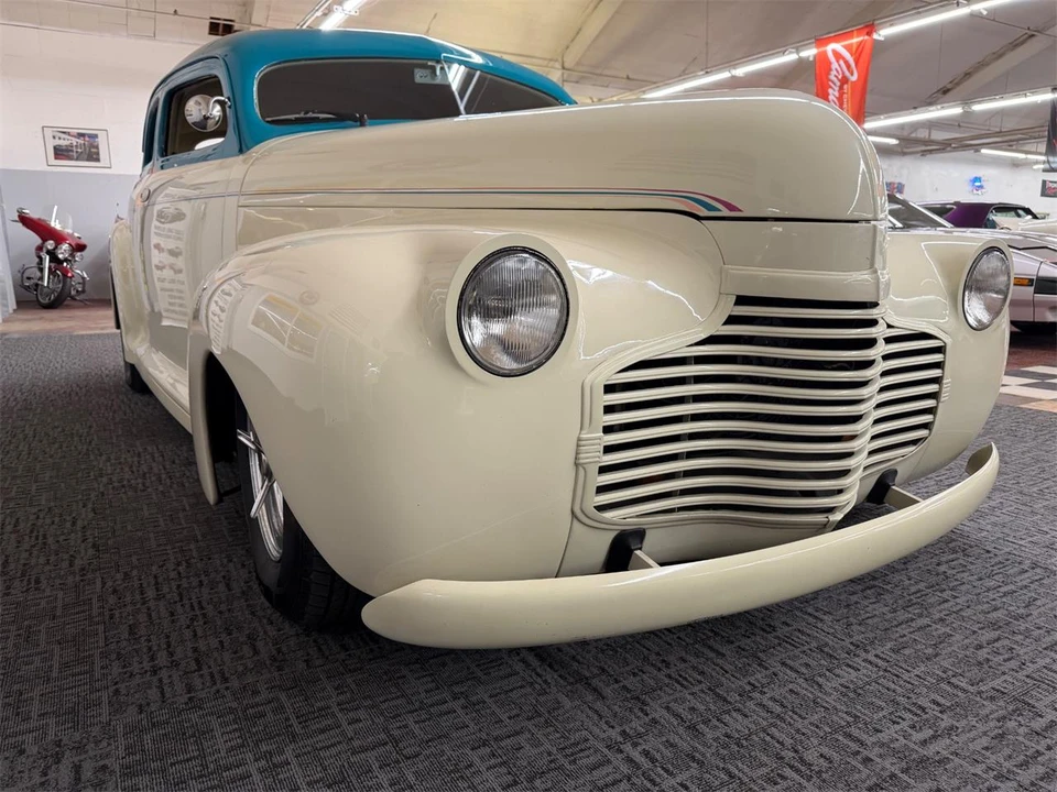 1941 Chevrolet Standard & Master & Master Deluxe & Special Deluxe - Image 10 of 31