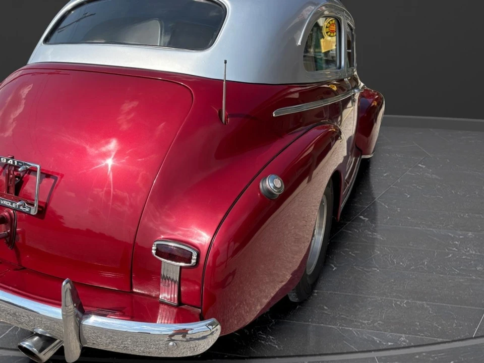 1941 Chevrolet Standard & Master & Master Deluxe & Special Deluxe - Image 20 of 31