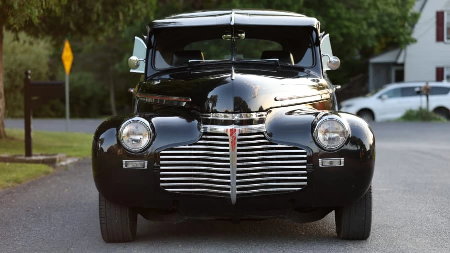 1941 Chevrolet Standard & Master & Master Deluxe & Special Deluxe - Image 4 of 29