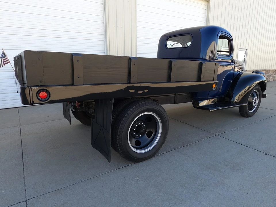 1941 Chevrolet Standard & Master & Master Deluxe & Special Deluxe - Image 8 of 31