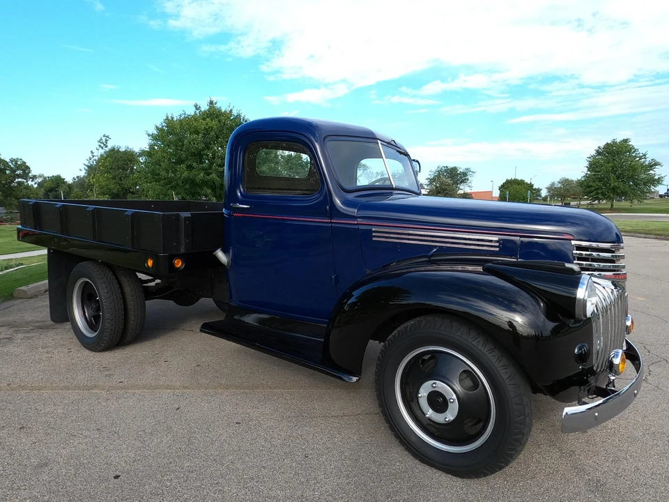 1941 Chevrolet Standard & Master & Master Deluxe & Special Deluxe - Image 12 of 31