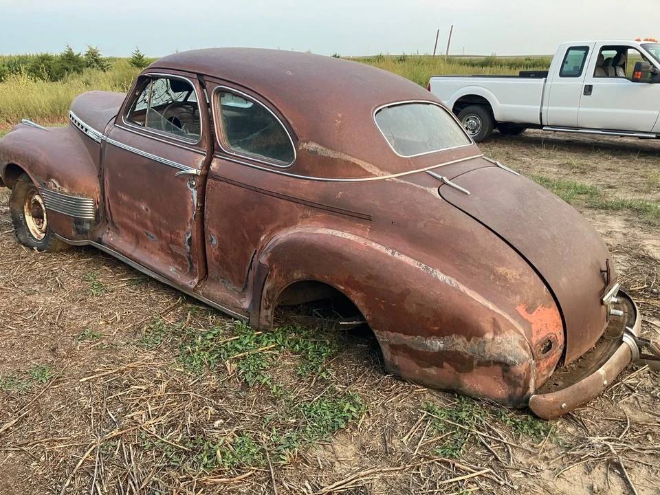 1941 Chevrolet Standard & Master & Master Deluxe & Special Deluxe - Image 4 of 20