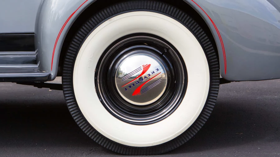 1941 Chevrolet AK Series - Image 6 of 7